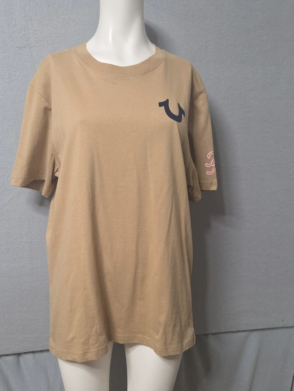 True Religion Tan Tee with Navy Chest Horseshoe Small Sz.